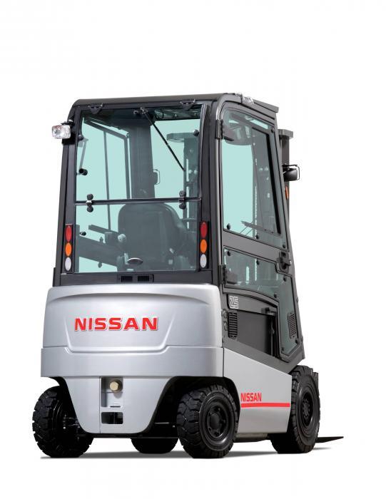 Nissan lift deals electric